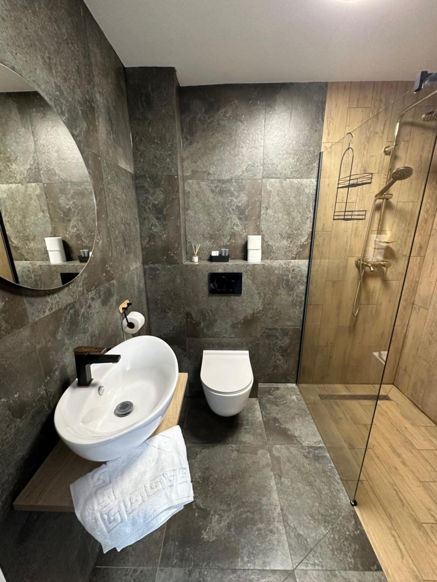 Apartamenty Czerwona Stodola Klodzko Exterior photo